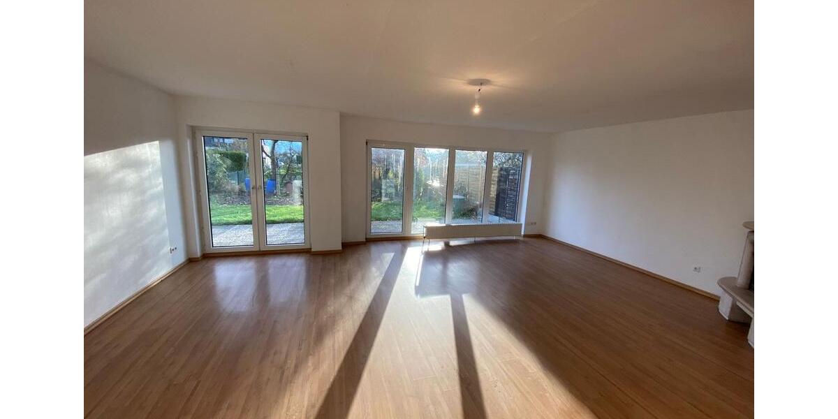 Reihenhaus Algermissen - 5 Zimmer, 142 m&sup2;, 469.000&euro; | Angebot:26561621