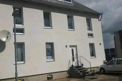 modernisiertes Mehrfamilienhaus zimmer