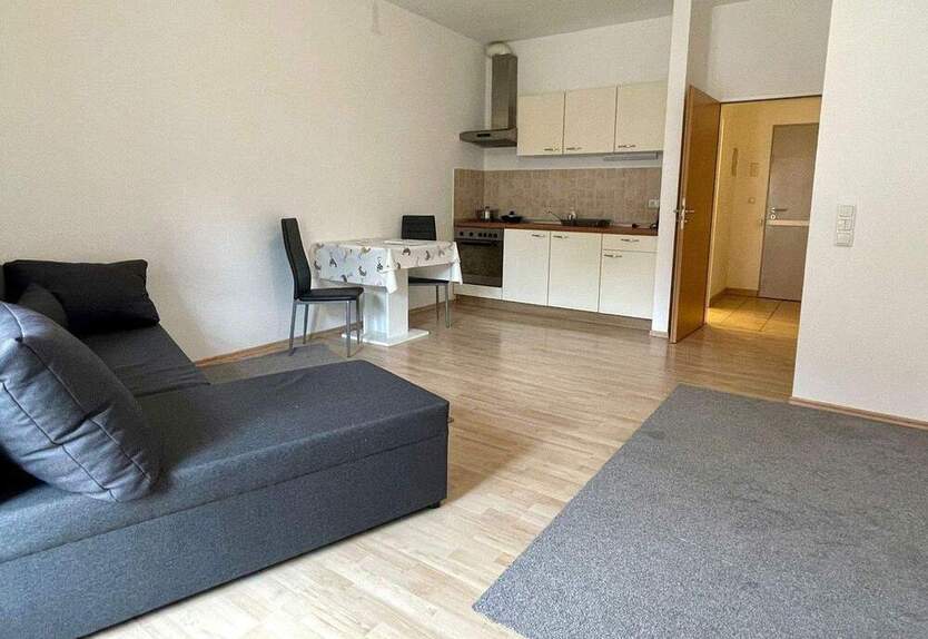 Top Apartment mit Fahrstuhl Innenstadt ab 01.12. ! 1 zimmer
