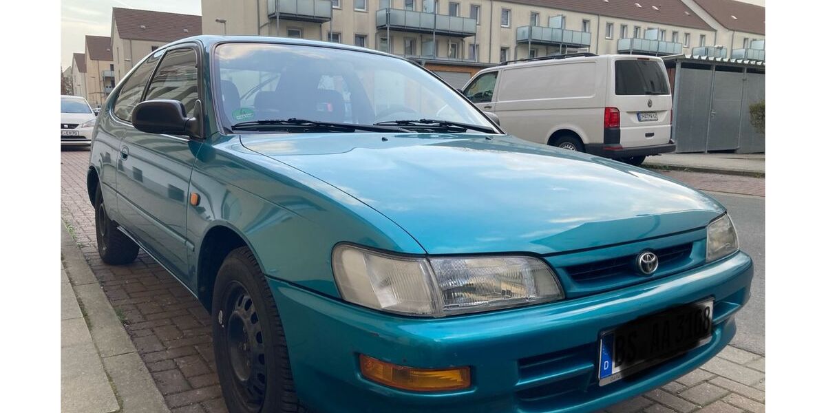 Toyota Corolla 98.000 km 4.200 &euro; Braunschweig 38114