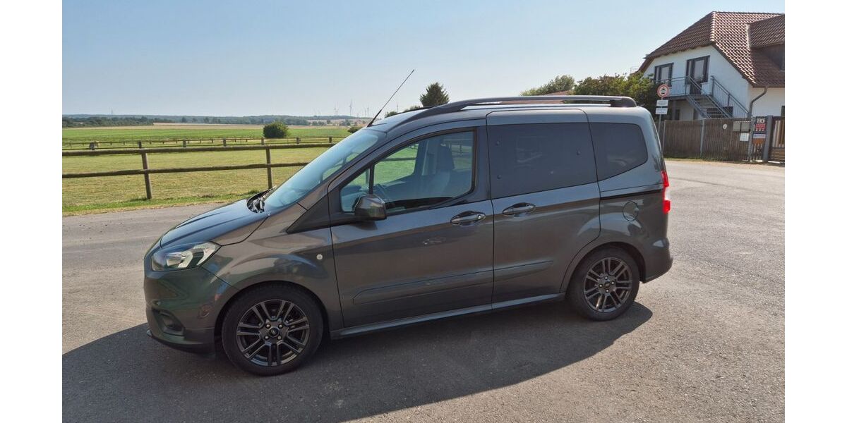 Ford Tourneo Courier 81.500 km 11.200 € Wolfenbüttel 38300