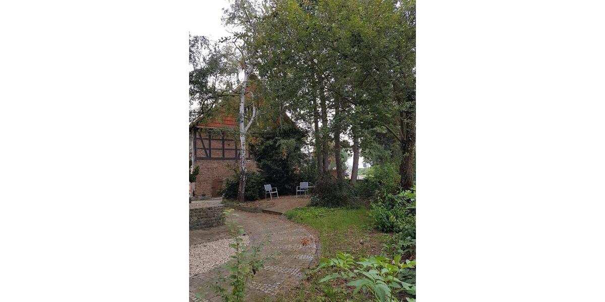 Dachgeschoßwohnung Salzgitter Ortschaft Ost - 3 Zimmer, 125 m&sup2;, 1.000&euro; | Angebot:25992665