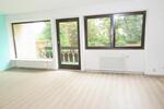 *Sehnde-Ilten* 3 Zi.- Whg. auf 2 Ebenen mit Blk. + Gartenanteil.
