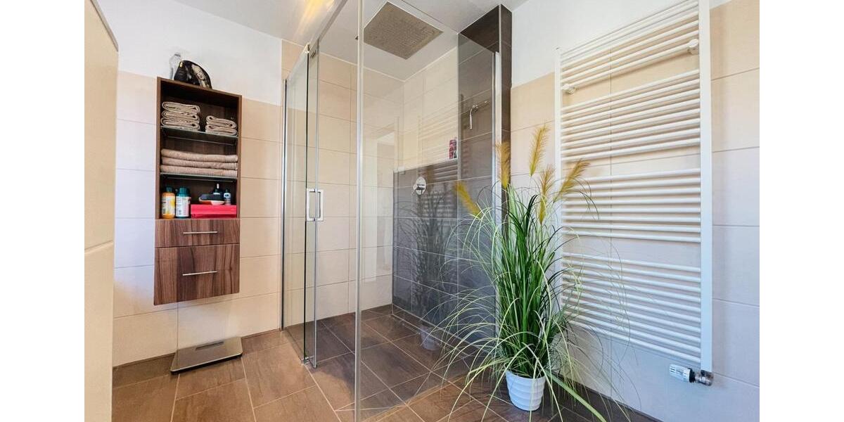 Reihenhaus Salzgitter - 3 Zimmer, 94 m&sup2;, 270.000&euro; | Angebot:26130162