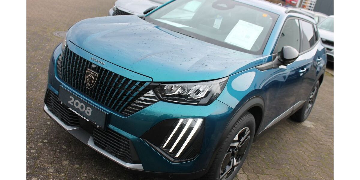 Peugeot 2008 2.450 km 32.990 &euro; Goslar 38644