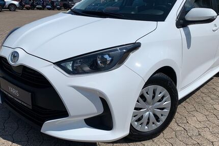 Toyota Yaris 18.990 km 15.900 &euro; Hildesheim 31137