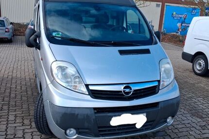 Opel Vivaro 243.000 km 7.999 &euro; Wolfenbüttel 38302