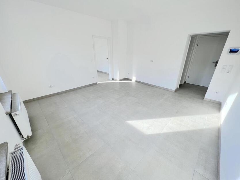 Moderne 2 Zimmer im kernsanierten Altbau