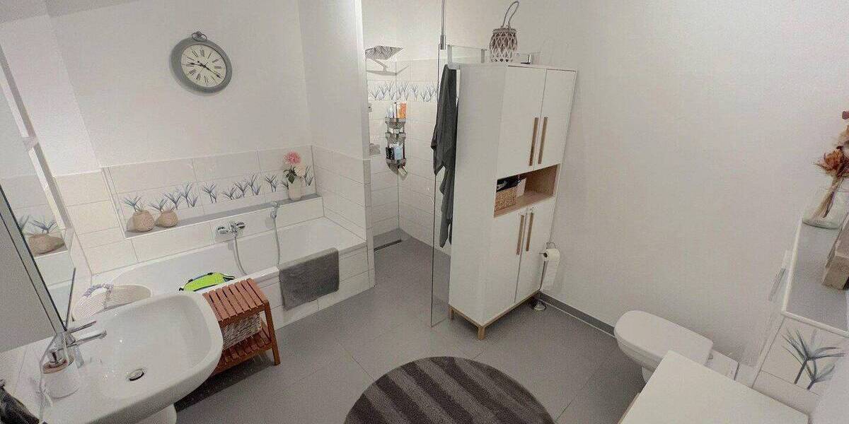 Etagenwohnung Hildesheim Ochtersum - 3 Zimmer, 105 m&sup2;, 1.250&euro; | Angebot:26830362