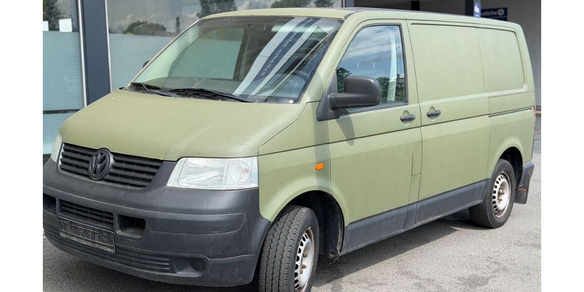 VW T5 Transporter 156.500 km 4.900 &euro; Salzgitter 38229