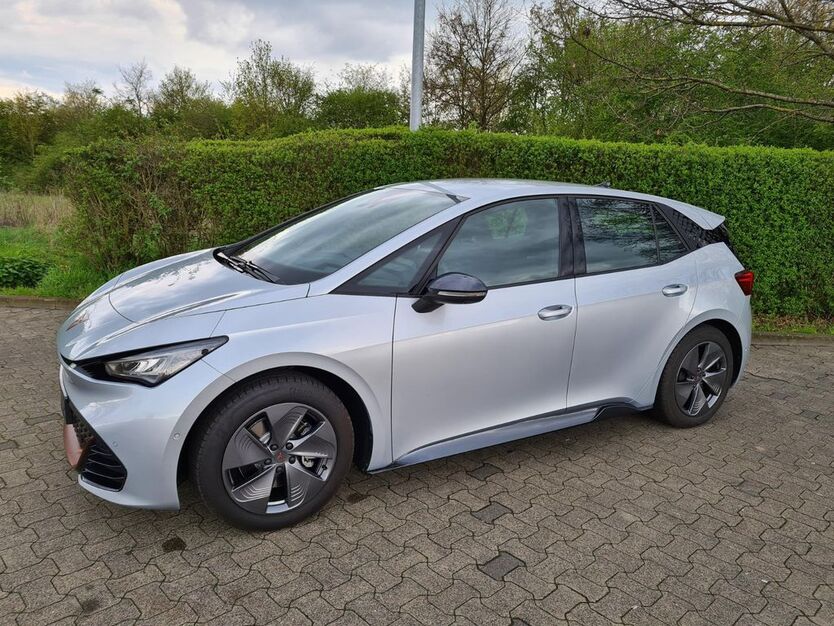 Cupra Born 17.500 km 26.400 € Braunschweig 38122