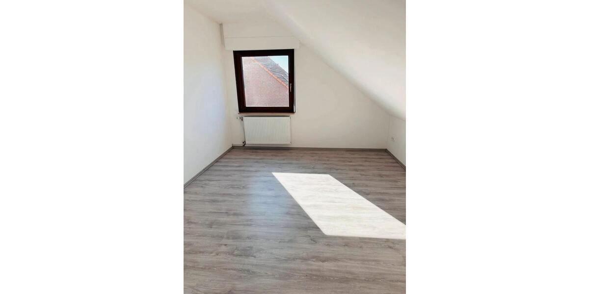 Zu vermieten: Ein-Zweifamilienhaus mit Garten 6 zimmer