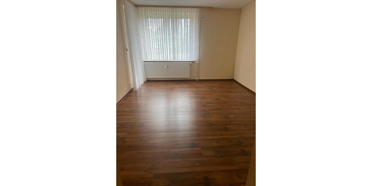 Sonnige, kernsanierte 3-Zimmer-Wohnung mit Balkon am See 3 zimmer