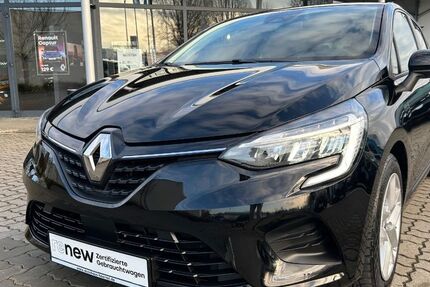 Renault Clio 36.376 km 12.690 &euro; Braunschweig 38124