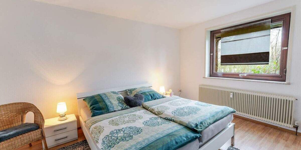 Mehrfamilienhaus, Wohnhaus Diekholzen - 9 Zimmer, 199 m&sup2;, 294.000&euro; | Angebot:25738475