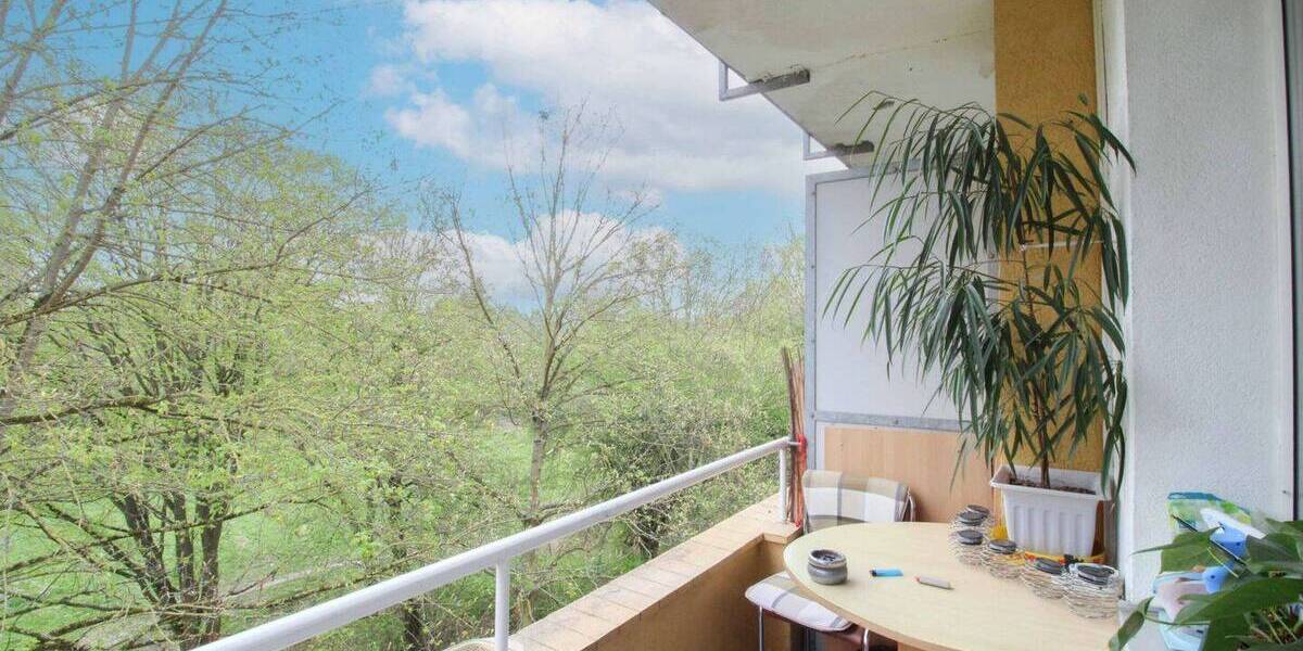 Etagenwohnung Hildesheim Ost - 3 Zimmer, 65 m&sup2;, 89.000&euro; | Angebot:26275647