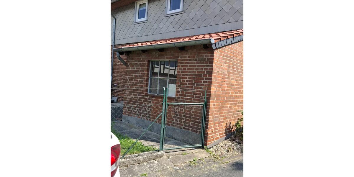 Einfamilienhaus Bockenem - 9 Zimmer, 255 m&sup2;, 146.000&euro; | Angebot:23410111