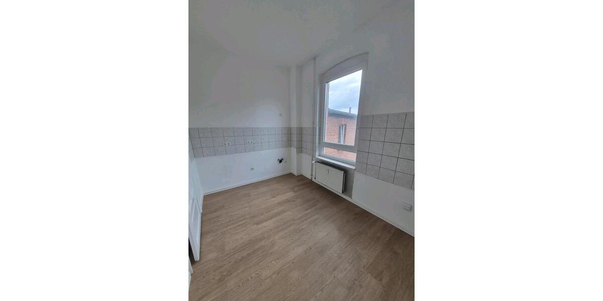 Etagenwohnung Peine Südstadt - 4 Zimmer, 80 m&sup2;, 840&euro; | Angebot:26268005
