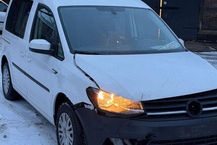 VW Caddy 175.900 km 6.900 &euro; Salzgitter 38229