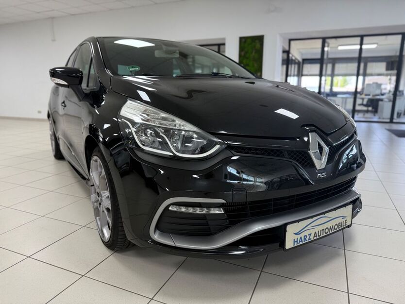 Renault Clio 129.668 km 11.899 € Goslar 38644