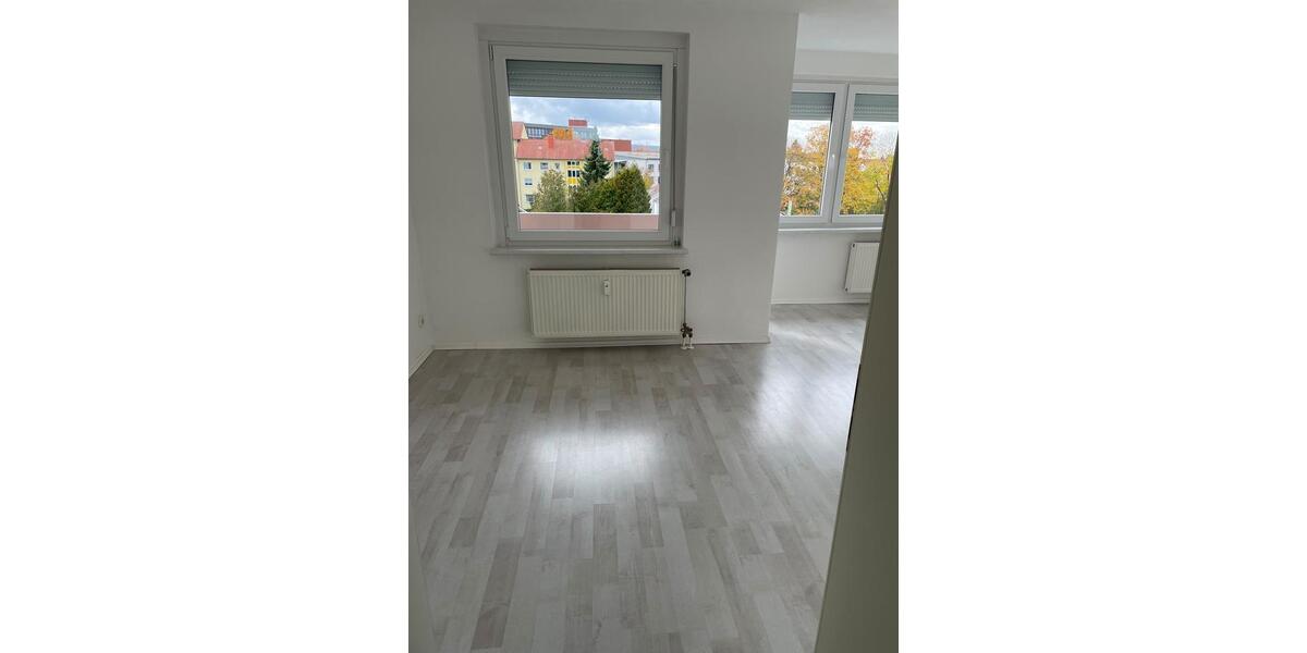 Etagenwohnung Goslar Jürgenohl - 4 Zimmer, 96 m&sup2;, 1.100&euro; | Angebot:27604076