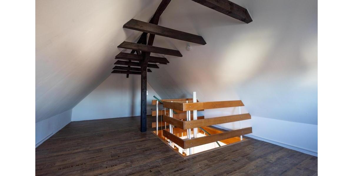 Dachgeschoßwohnung Goslar - 4 Zimmer, 100 m&sup2;, 645&euro; | Angebot:26679474