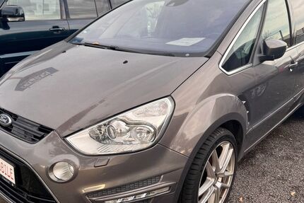 Ford S-Max 222.000 km 5.990 € Salzgitter 38229