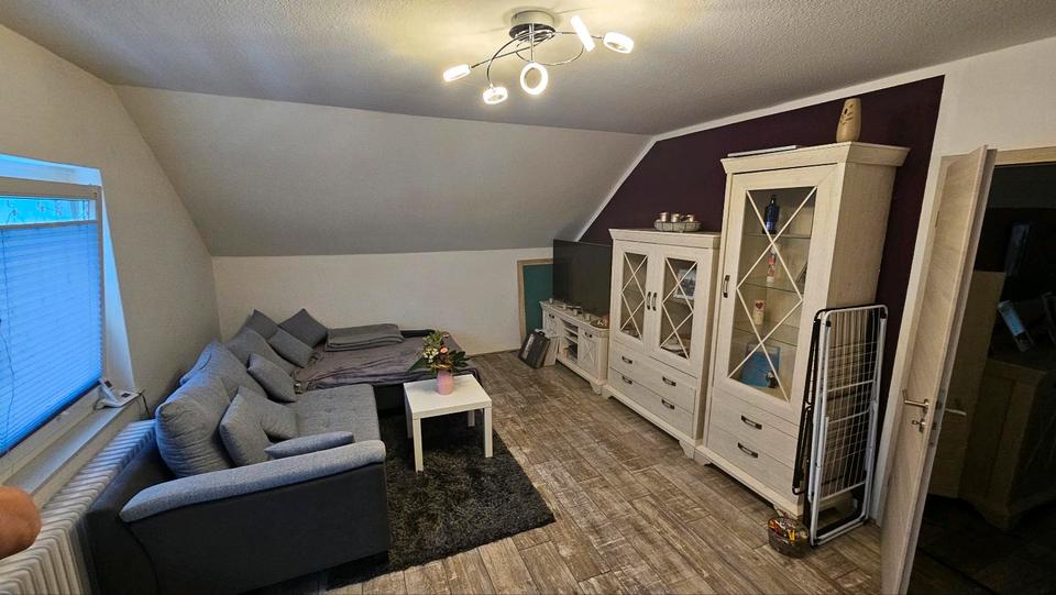 Dachgeschoßwohnung Schladen-Werla Werla - 2 Zimmer, 74 m&sup2;, 800&euro; | Angebot:25397260