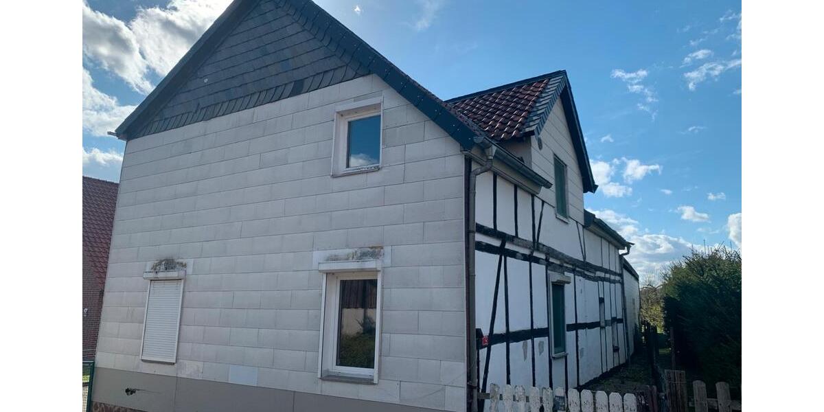 Einfamilienhaus Baddeckenstedt - 7 Zimmer, 150 m&sup2;, 135.000&euro; | Angebot:26091120