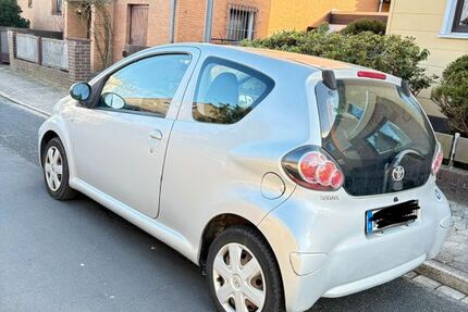 Toyota Aygo (X) 270.000 km 1.699 &euro; Peine 31228