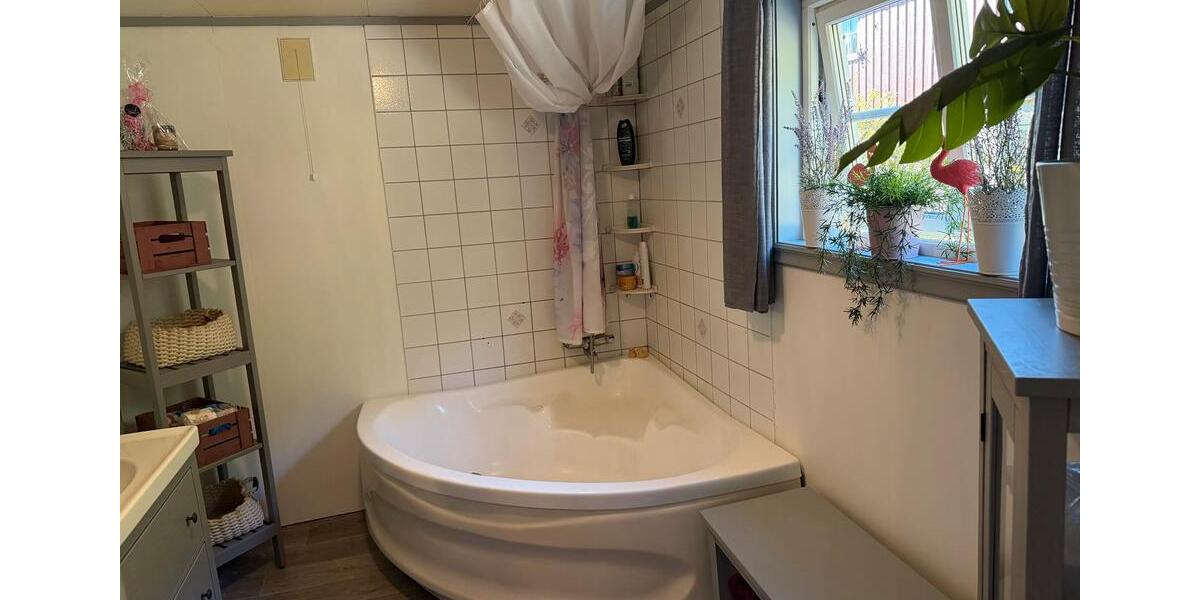 Einfamilienhaus Wendeburg - 7 Zimmer, 298 m&sup2;, 175.000&euro; | Angebot:26786218