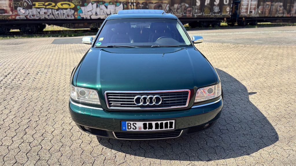 Audi A8 199.170 km 7.500 € Braunschweig 38126