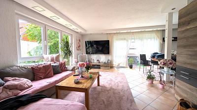 HELLES FAMILIENPARADIES IM HERZEN DER STADT 6 zimmer