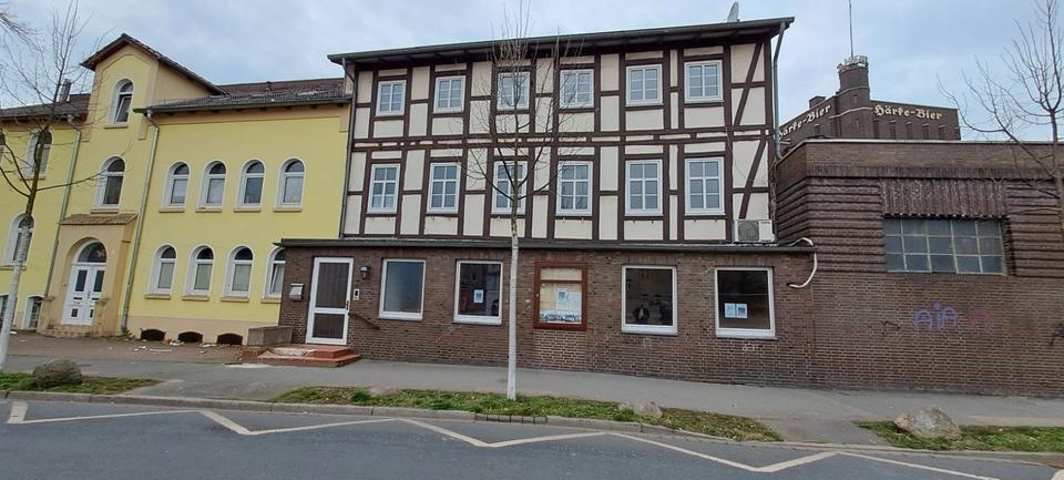Einfamilienhaus Peine - 3 Zimmer, 134 m&sup2;, 140.000&euro; | Angebot:27194605