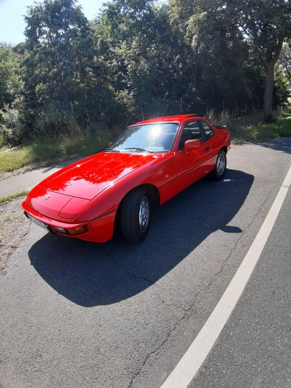 924