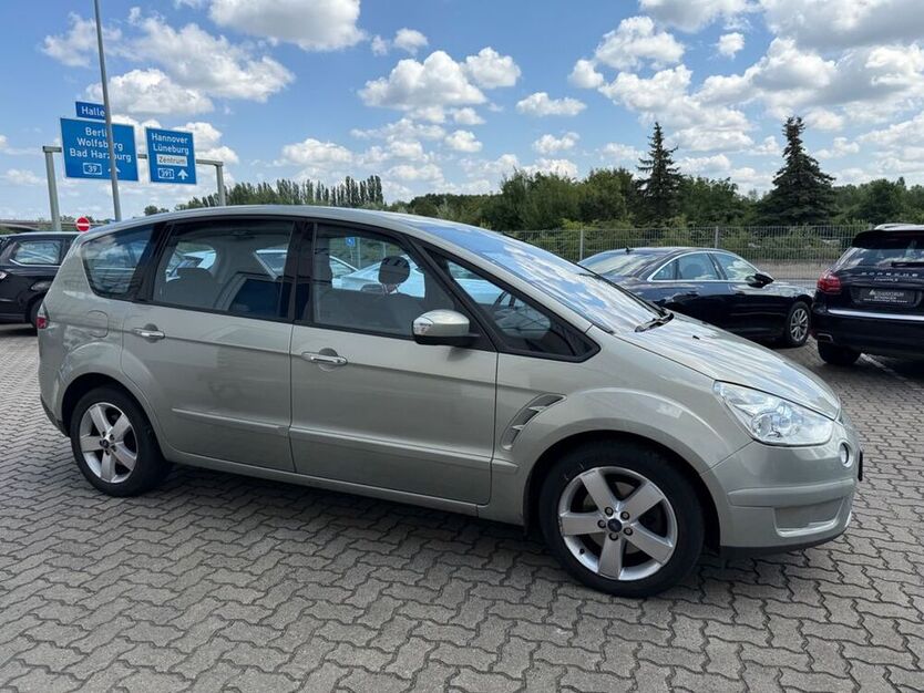 S-Max