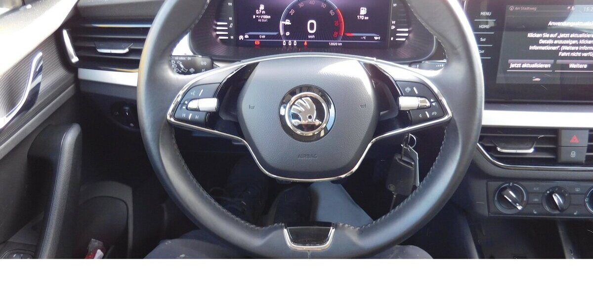 Skoda Kamiq 1.0 AmbitionTSI BMT Navi Klima 12.800 km 17.990 &euro; Vordorf 38533