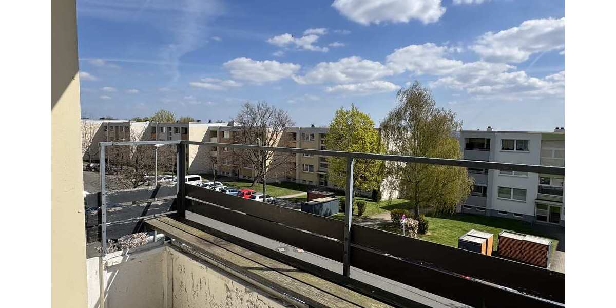 3-Zimmer ETW mit Loggia und Garage - Etagenwohnung Hildesheim Neuhof | Angebot:25920268