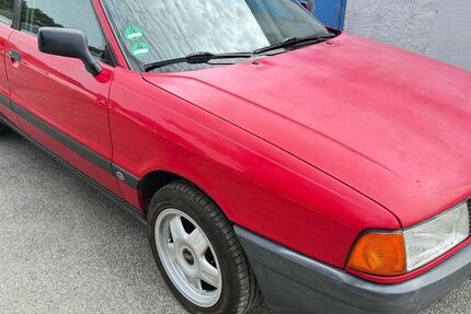 Audi 80