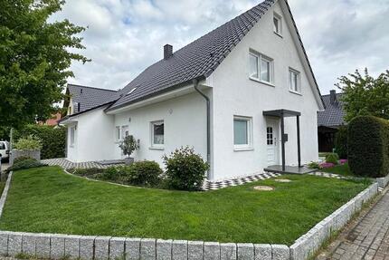 Haus Schellerten - 8 Zimmer, 183 m&sup2;, 640.000&euro; | Angebot:26745274
