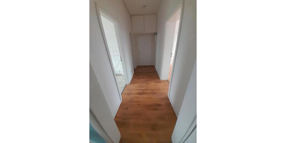 Etagenwohnung Salzgitter Ortschaft Südost - 4 Zimmer, 72 m&sup2;, 470&euro; | Angebot:25822437