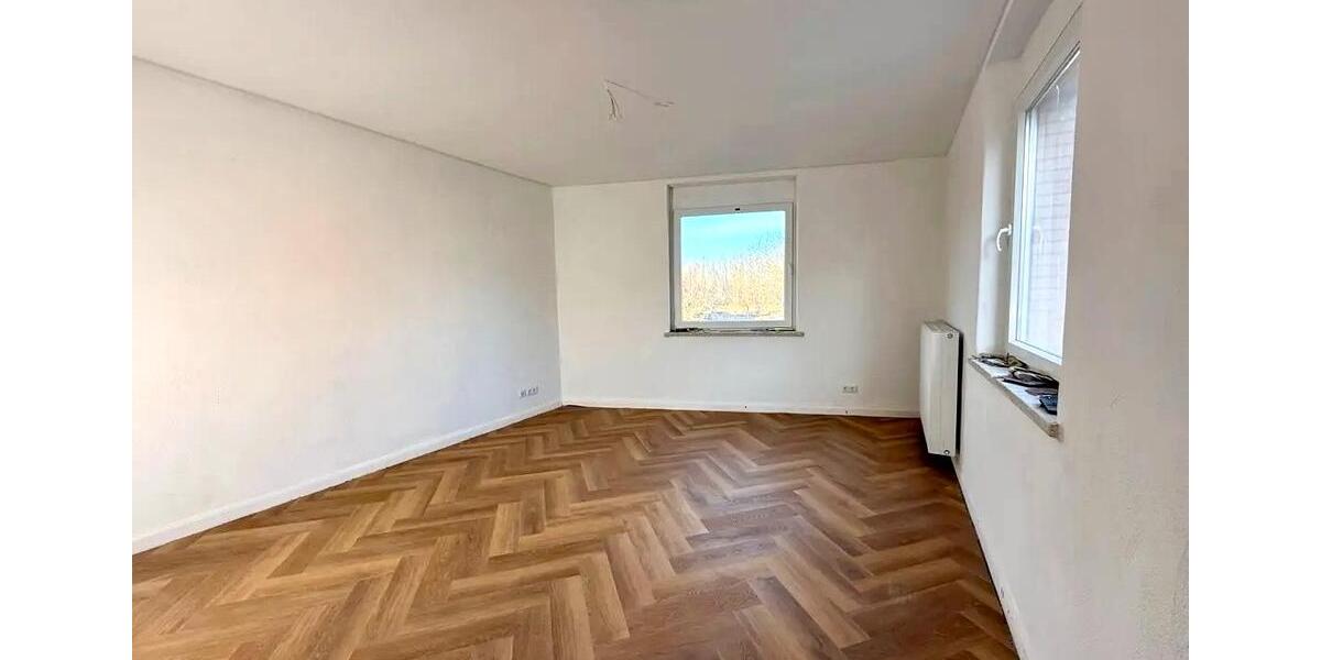 Bauernhaus mit Altbau-Charme: Erstbezug nach Sanierung, 179 m2 8 zimmer