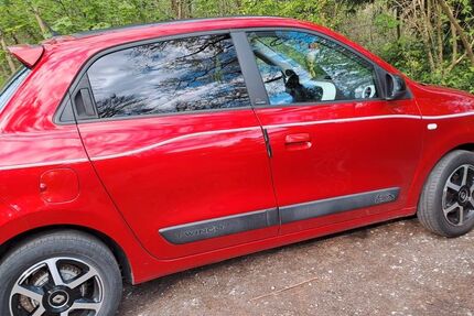 Renault Twingo 82.900 km 7.900 &euro; Peine 31224
