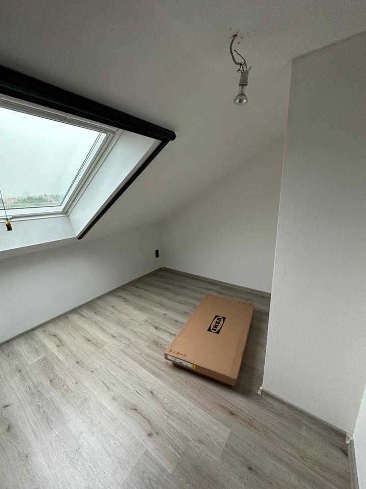 ab 01.07! Wunderschöne Wohnung-4 Zimmer Woltorf!