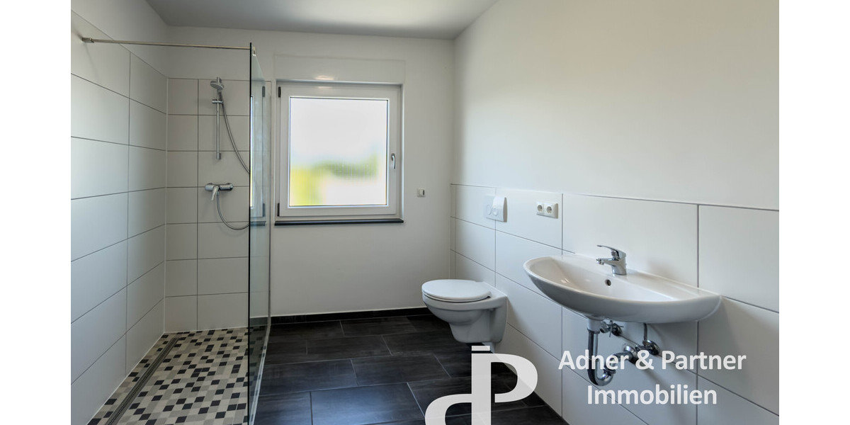**NEUBAU 2022 IN WOLFENBÜTTEL: 475 M² FLEXIBLE GEWERBEFLÄCHE AUS HALLE & REPRÄSENTATIVEM BÜROBEREICH** - Gewerbeobjekt Wolfenbüttel Adersheim | Angebot:27200761