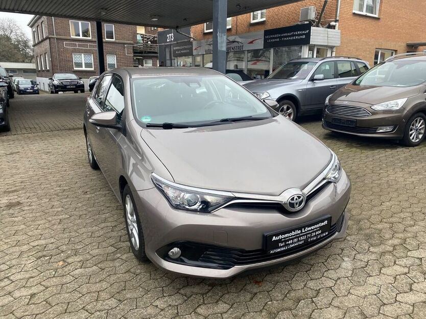 Auris