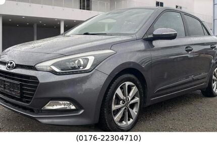 Hyundai i20 115.000 km 8.500 &euro; Adersheim 38304