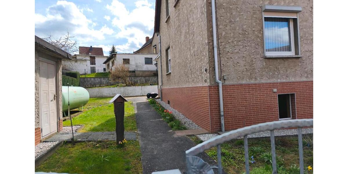 Einfamilienhaus Liebenburg - 7 Zimmer, 130 m&sup2;, 99.000&euro; | Angebot:26114496