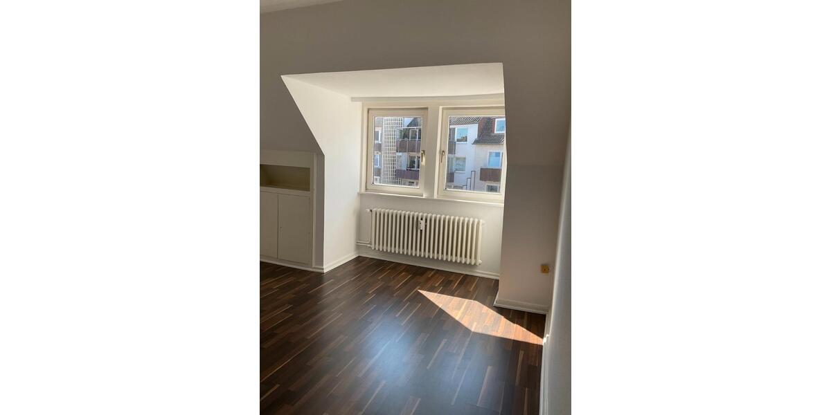 Etagenwohnung Hildesheim - 4 Zimmer, 76 m&sup2;, 608&euro; | Angebot:26647063