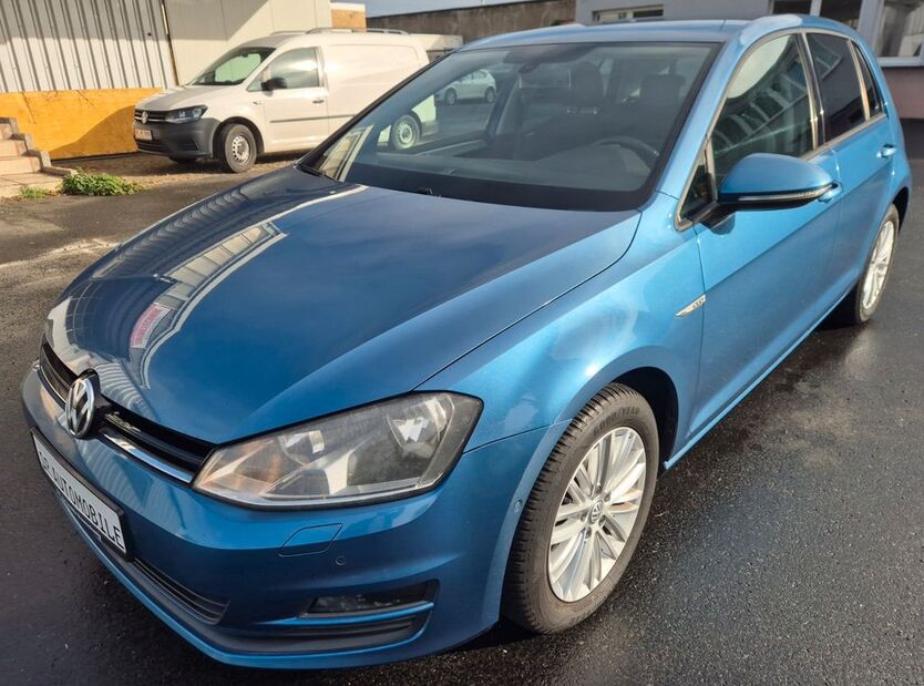 VW Golf 113.000 km 8.990 € Braunschweig 38112